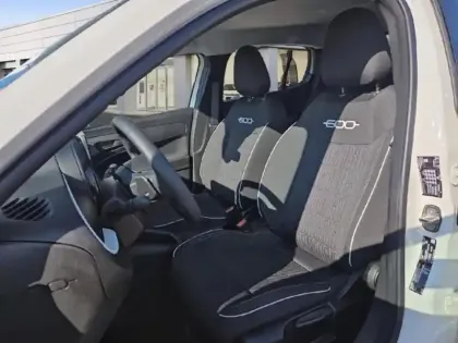 Photo 9 Fiat 600  1.2 Hybrid Turbo 110ch DCT6