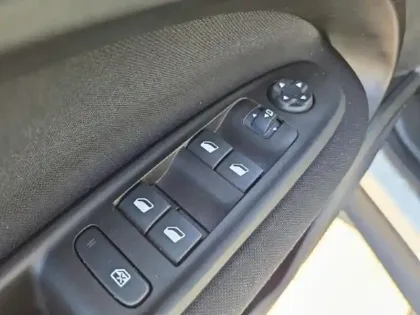 Photo 12 Fiat 600  1.2 Hybrid Turbo 110ch DCT6