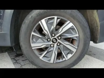 Photo 12 Hyundai Tucson  1.6 T-GDi 230ch Hybrid Intuitive BVA6