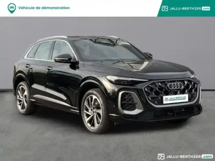 Photo 1 Audi Q5  50 TFSI e 299ch S line quattro S tronic 7