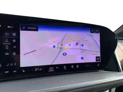 Photo 11 Audi Q5  50 TFSI e 299ch S line quattro S tronic 7