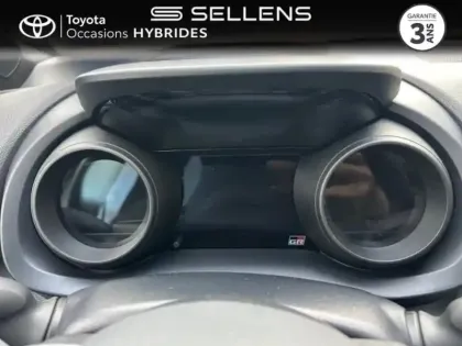 Photo 13 Toyota Yaris  116h GR Sport 5p MY22