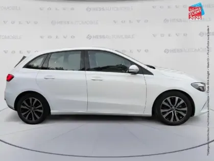 Photo 3 Mercedes Classe B  160 109ch Style Line Edition Camera