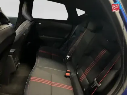 Photo 10 Renault Captur  1.6 E-Tech hybride 145ch RS Line -21 GPS Camera