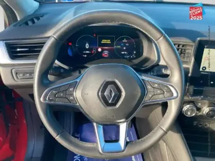 Photo 11 Renault Captur  1.6 E-Tech Plug-in 160ch Intens