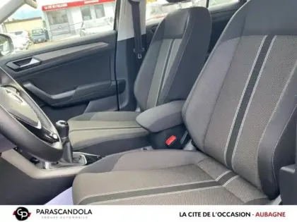 Photo 8 Volkswagen T-roc  1.0 TSI 110ch Life Business