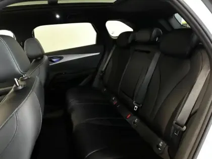 Photo 13 BYD Seal  6 Touring 1.5 DM-i 212ch Comfort Lite