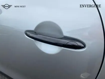 Photo 28 Mini Cooper  Cabrio C 163ch Favoured DKG7