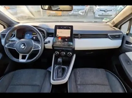 Photo 8 Renault Clio  1.3 TCe 140ch Intens -21N