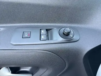 Photo 14 Peugeot Partner  M 650kg BlueHDi 100ch S&S