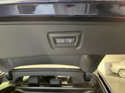 Photo 12 BMW Serie 5 Série 5 Touring 530e 299ch M Sport xDrive