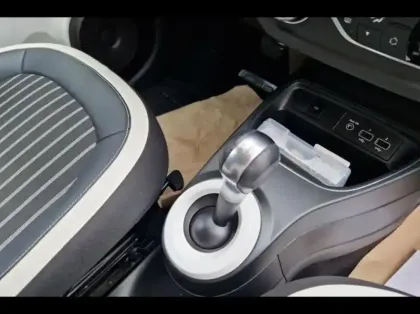 Photo 6 Renault Twingo  E-Tech Electric Techno R80 Achat Intégral