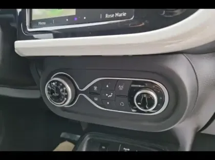 Photo 7 Renault Twingo  E-Tech Electric Techno R80 Achat Intégral