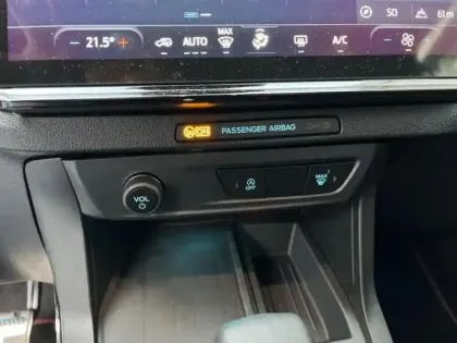 Photo 13 Ford Puma  1.0 EcoBoost Hybrid 125ch ST-Line S&S Powershift