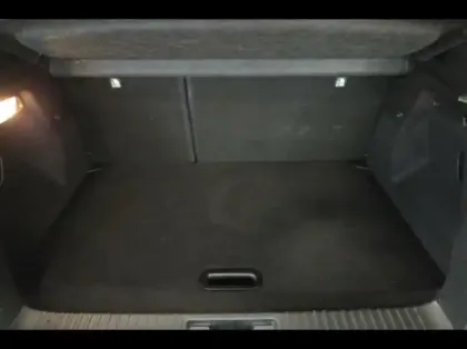 Photo 11 Renault Captur  1.3 TCe 140ch FAP Rive Gauche