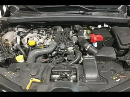 Photo 14 Renault Captur  1.3 TCe 140ch FAP Rive Gauche