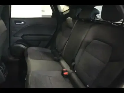 Photo 10 Renault Captur  1.3 TCe 140ch FAP Rive Gauche