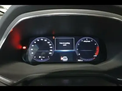 Photo 8 Renault Captur  1.3 TCe 140ch FAP Rive Gauche