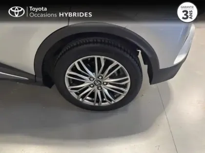 Photo 5 Toyota C-HR  122h Distinctive 2WD E-CVT MY22