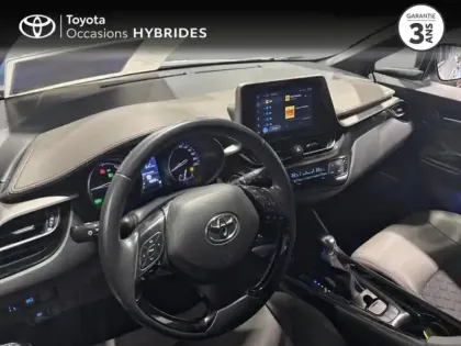 Photo 6 Toyota C-HR  122h Distinctive 2WD E-CVT MY22
