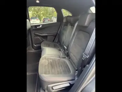 Photo 8 Ford Kuga  2.5 Duratec 190ch FHEV E85 ST-Line X BVA