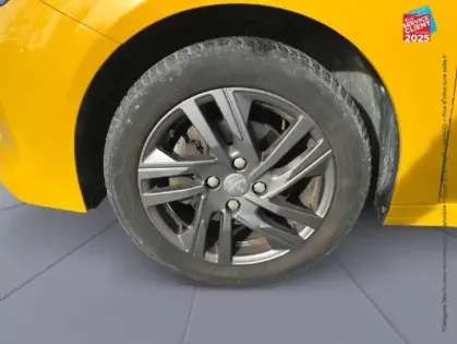 Photo 9 Peugeot 208  1.2 PureTech 100ch S&S Style EAT8