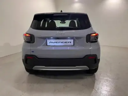Photo 6 Jeep Avenger  Electrique 156ch 115kW Altitude