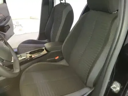 Photo 10 Peugeot 208  Electrique 50 kWh 136ch