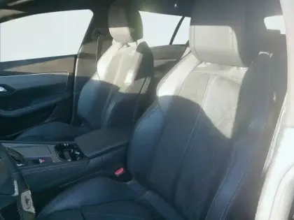Photo 10 Peugeot 508  SW Hybrid 225 e-EAT8