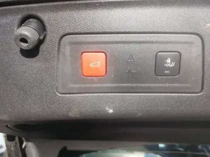 Photo 19 Peugeot 508  SW Hybrid 225 e-EAT8