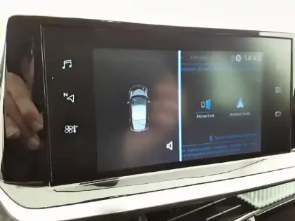 Photo 17 Peugeot 208  PureTech 100 S&S BVM6