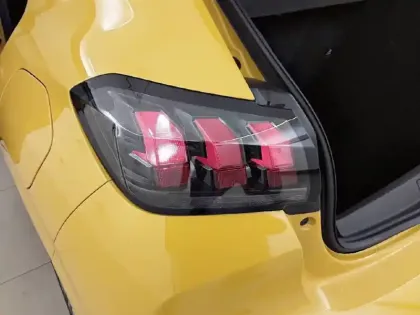 Photo 16 Peugeot 208  PureTech 100 S&S BVM6