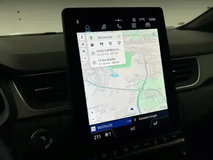 Photo 31 Renault Captur  E-Tech full hybrid 145 ch