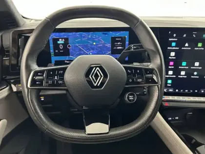 Photo 79 Renault Espace  E-Tech hybrid 200