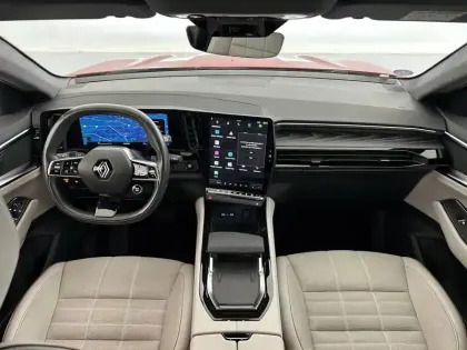 Photo 35 Renault Espace  E-Tech hybrid 200