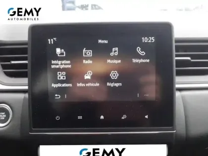 Photo 41 Renault Captur  E-Tech full hybrid 145 ch