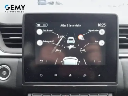 Photo 16 Renault Captur  E-Tech full hybrid 145 ch