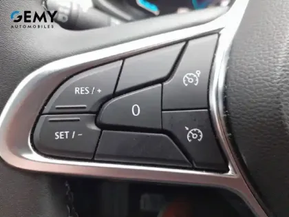 Photo 72 Renault Captur  E-Tech full hybrid 145 ch