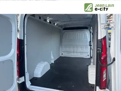 Photo 9 Maxus Deliver9  FOURGON L3H2 2.0D 150 CH