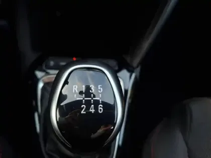 Photo 24 Opel Corsa  1.2 Turbo 100 ch BVM6