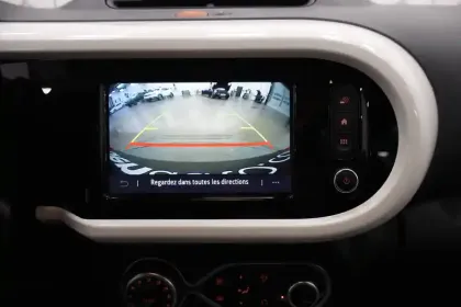 Photo 26 Renault Twingo  III E-Tech