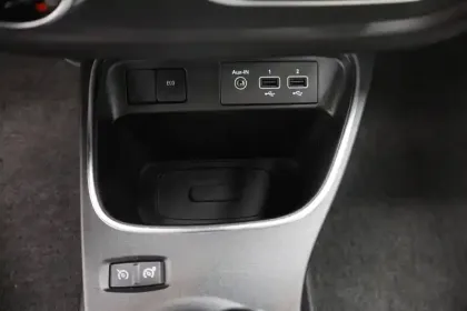 Photo 29 Renault Twingo  III E-Tech