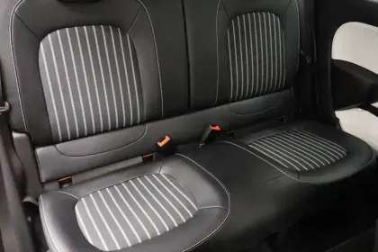 Photo 21 Renault Twingo  III E-Tech