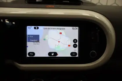 Photo 25 Renault Twingo  III E-Tech