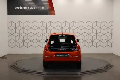 Photo 13 Renault Twingo  III E-Tech