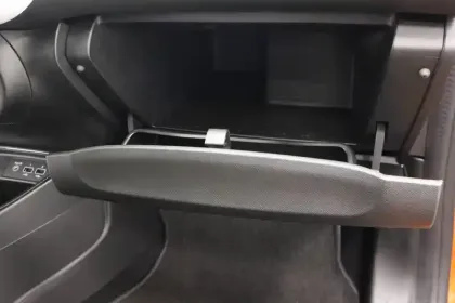 Photo 6 Renault Twingo  III E-Tech