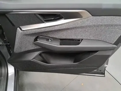 Photo 123 Renault Espace  E-Tech full hybrid 200 GSR2