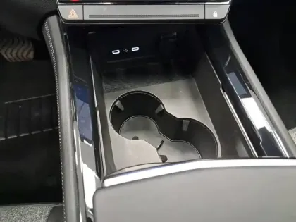 Photo 39 Renault Espace  E-Tech full hybrid 200 GSR2