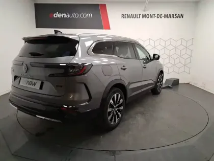 Photo 4 Renault Espace  E-Tech full hybrid 200 GSR2