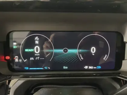 Photo 58 Nissan Micra Electrique 52kWh 150ch